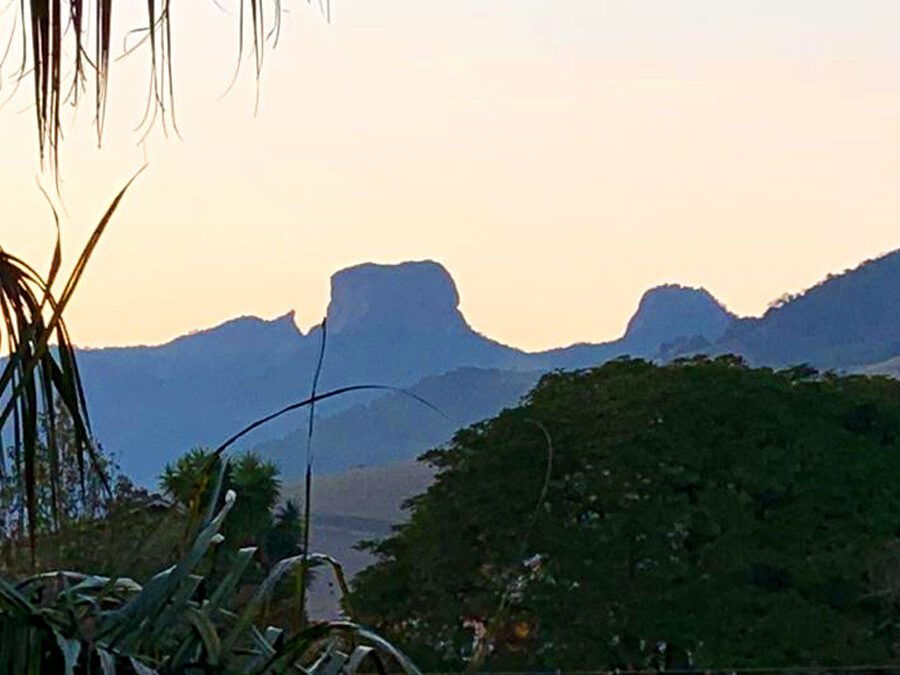 “Monumento Natural da Pedra do Baú”, primeira área protegida dessa categoria no Estado de São Paulo